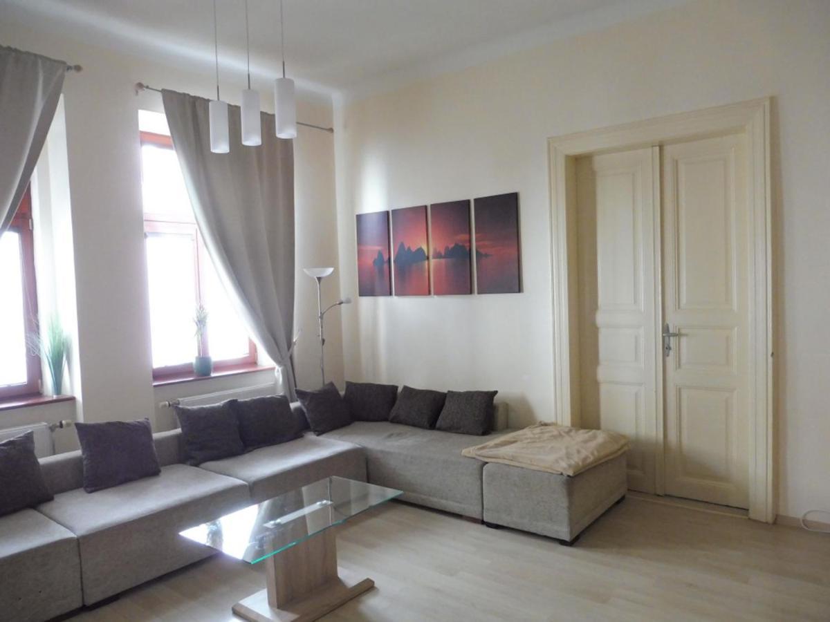 M10 Old Town Apartments Кошице Екстер'єр фото